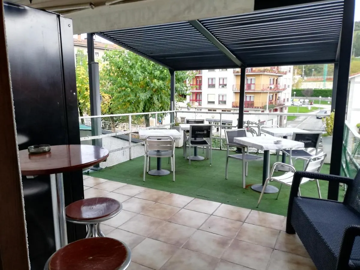 Txoko Maitea Pentsioa Hotel Urnieta 0*,